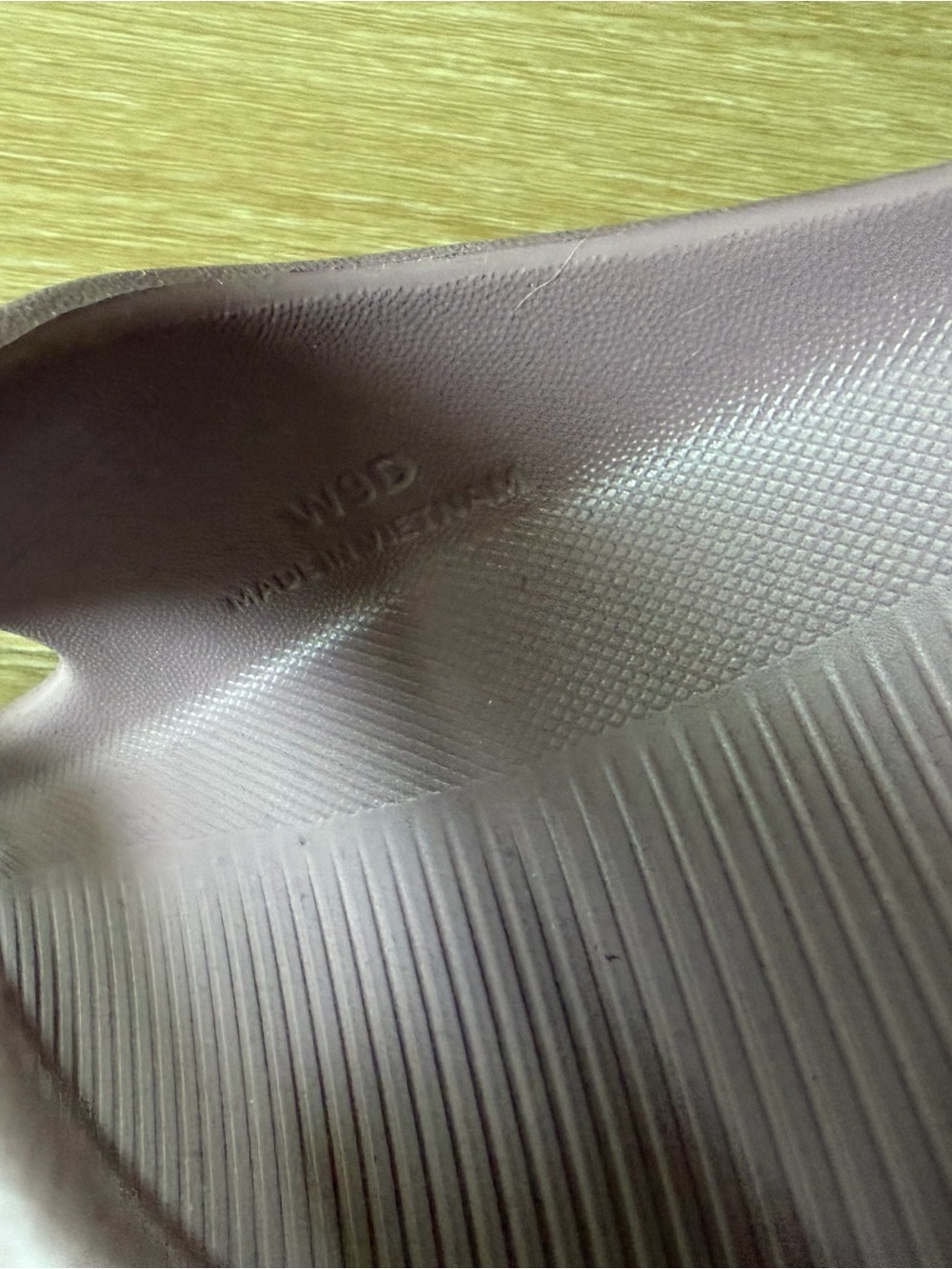 Bombas Slide Friday Sandal in Mauve - Picture 4 of 5